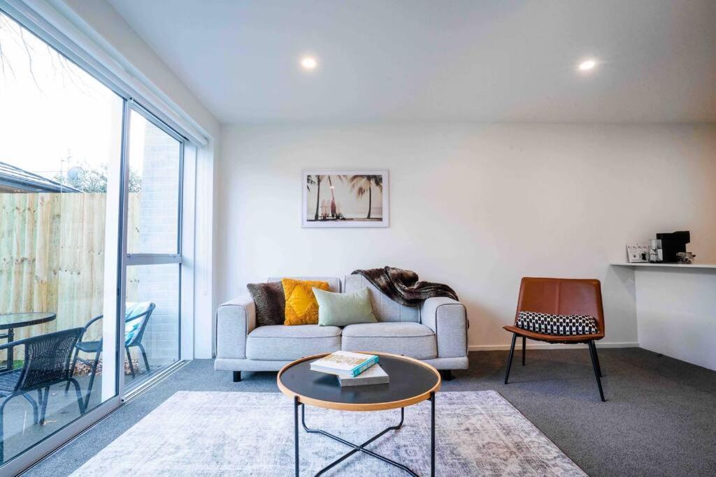 Christchurch Haven - 3 Bedroom Home ภายนอก รูปภาพ